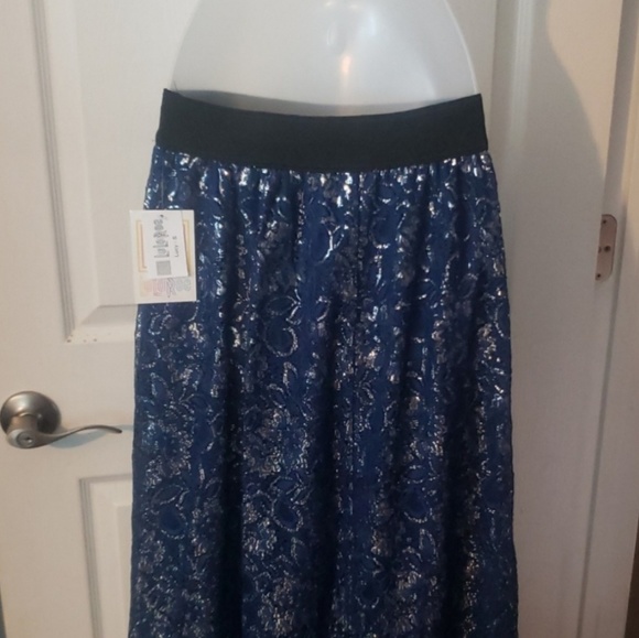 LulaRoe Elegant lucy - Picture 4 of 6